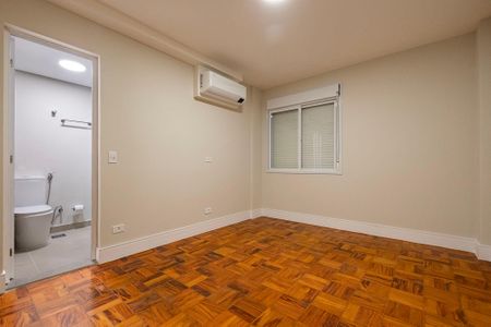 Apartamento à venda com 97m², 3 quartos e 1 vaga Apartamento à venda com 97m², 3 quartos e 1 vagaSuíte