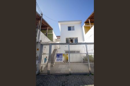 Casa à venda com 125m², 3 quartos e 2 vagasFachada 
