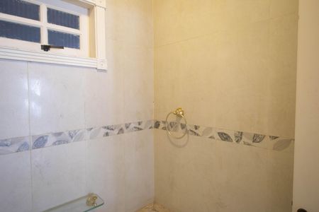 Lavado de casa para alugar com 3 quartos, 166m² em Jardim Leonor Mendes de Barros, São Paulo