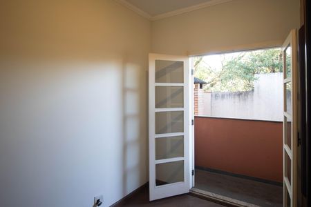Casa à venda com 166m², 3 quartos e 2 vagasQuarto 3