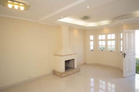 Sala de casa para alugar com 3 quartos, 166m² em Jardim Leonor Mendes de Barros, São Paulo