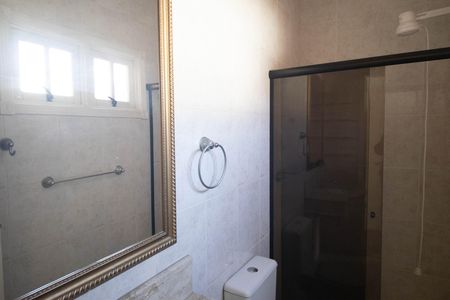 Casa à venda com 166m², 3 quartos e 2 vagasBanheiro da Suíte 1