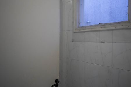 Casa à venda com 166m², 3 quartos e 2 vagasBanheiro 4