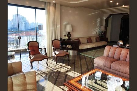 Apartamento à venda com 269m², 3 quartos e 4 vagas