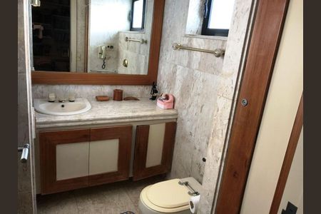Apartamento à venda com 269m², 3 quartos e 4 vagas