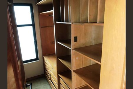 Apartamento à venda com 269m², 3 quartos e 4 vagas