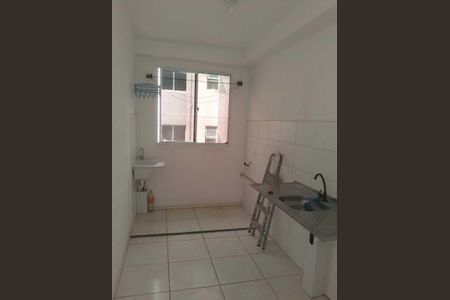 Cozinha de apartamento para alugar com 2 quartos, 50m² em Arraial do Retiro, Salvador