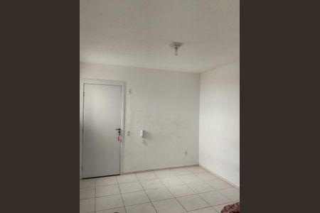 Sala de apartamento para alugar com 2 quartos, 50m² em Arraial do Retiro, Salvador