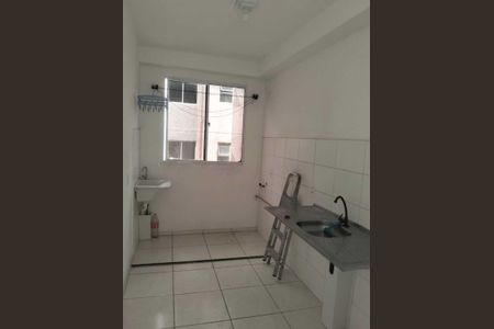 Cozinha de apartamento para alugar com 2 quartos, 50m² em Arraial do Retiro, Salvador