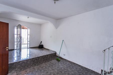 Sala de casa para alugar com 2 quartos, 125m² em Vila Inacio, São Paulo