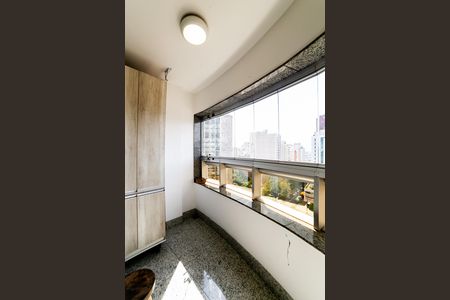 Apartamento à venda com 83m², 2 quartos e 2 vagas Apartamento à venda com 83m², 2 quartos e 2 vagasVaranda da Sala