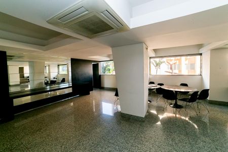 Apartamento à venda com 83m², 2 quartos e 2 vagas Apartamento à venda com 83m², 2 quartos e 2 vagasÁrea comum