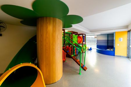 Apartamento à venda com 83m², 2 quartos e 2 vagas Apartamento à venda com 83m², 2 quartos e 2 vagasBrinquedoteca