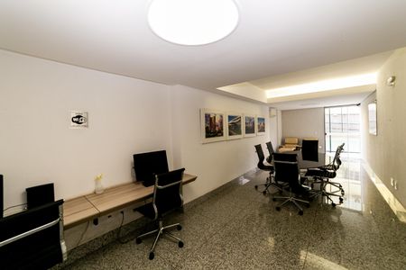 Apartamento à venda com 83m², 2 quartos e 2 vagas Apartamento à venda com 83m², 2 quartos e 2 vagasCoworking