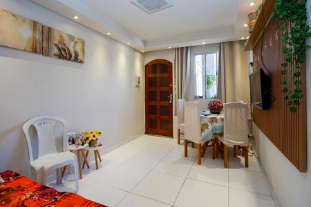 Sala de apartamento para alugar com 2 quartos, 50m² em Jardim São Luís, São Paulo