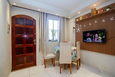 Sala de apartamento para alugar com 2 quartos, 50m² em Jardim São Luís, São Paulo