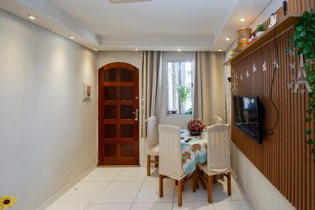 Sala de apartamento para alugar com 2 quartos, 50m² em Jardim São Luís, São Paulo