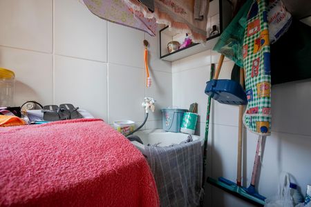 Área de Serviço de apartamento para alugar com 2 quartos, 50m² em Jardim São Luís, São Paulo