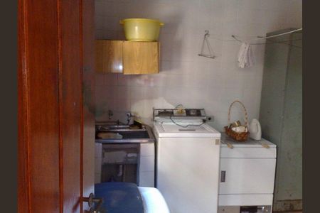 Casa à venda com 257m², 4 quartos e 4 vagas