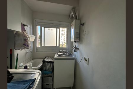 Área de Serviço de apartamento para alugar com 2 quartos, 70m² em Bethaville I, Barueri