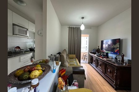 Sala de apartamento para alugar com 2 quartos, 70m² em Bethaville I, Barueri