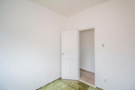 Quarto 2 de apartamento para alugar com 2 quartos, 70m² em Realengo, Rio de Janeiro