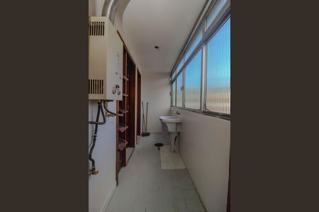 Apartamento à venda com 101m², 3 quartos e 2 vagas Apartamento à venda com 101m², 3 quartos e 2 vagasÁrea de Serviço