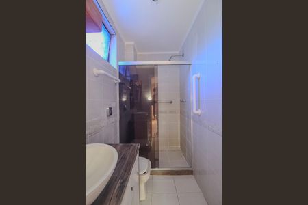 Apartamento à venda com 101m², 3 quartos e 2 vagas Apartamento à venda com 101m², 3 quartos e 2 vagasBanheiro da Suíte