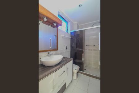 Apartamento à venda com 101m², 3 quartos e 2 vagas Apartamento à venda com 101m², 3 quartos e 2 vagasBanheiro da Suíte