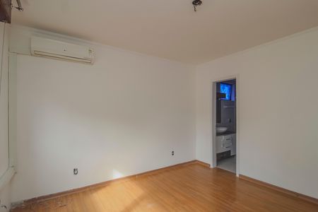 Apartamento à venda com 101m², 3 quartos e 2 vagas Apartamento à venda com 101m², 3 quartos e 2 vagas Suíte