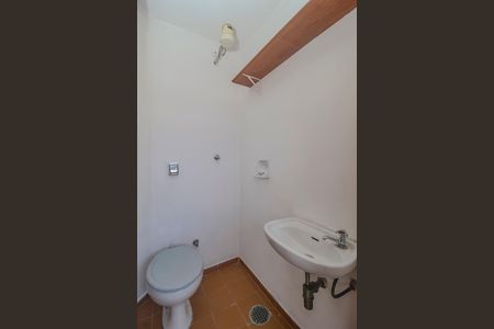 Apartamento à venda com 101m², 3 quartos e 2 vagas Apartamento à venda com 101m², 3 quartos e 2 vagasBanheiro