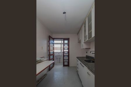 Apartamento à venda com 101m², 3 quartos e 2 vagas Apartamento à venda com 101m², 3 quartos e 2 vagasCozinha