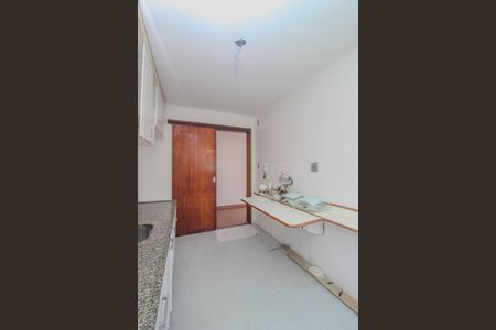 Apartamento à venda com 101m², 3 quartos e 2 vagas Apartamento à venda com 101m², 3 quartos e 2 vagasCozinha