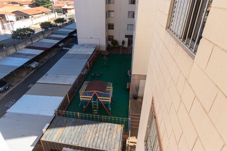 Apartamento para alugar com 53m², 2 quartos e 1 vaga Apartamento para alugar com 53m², 2 quartos e 1 vagaÁrea comum - Playground