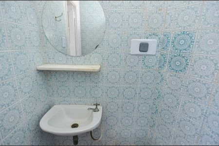Apartamento para alugar com 100m², 3 quartos e 1 vaga Apartamento para alugar com 100m², 3 quartos e 1 vagaBanheiro de Serviço