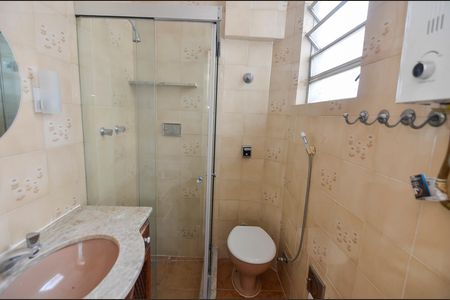Apartamento para alugar com 100m², 3 quartos e 1 vaga Apartamento para alugar com 100m², 3 quartos e 1 vagaBanheiro da Suíte