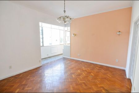Apartamento para alugar com 100m², 3 quartos e 1 vaga Apartamento para alugar com 100m², 3 quartos e 1 vagaSala