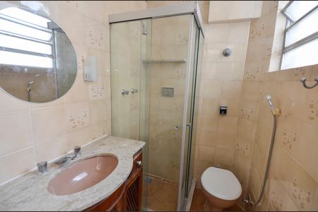 Apartamento para alugar com 100m², 3 quartos e 1 vaga Apartamento para alugar com 100m², 3 quartos e 1 vagaBanheiro da Suíte