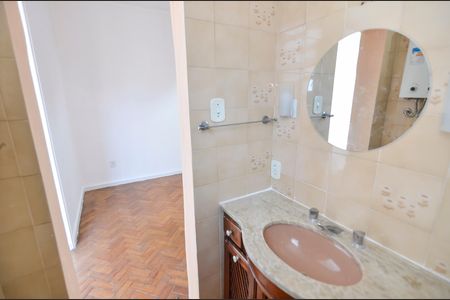 Apartamento para alugar com 100m², 3 quartos e 1 vaga Apartamento para alugar com 100m², 3 quartos e 1 vagaBanheiro da Suíte