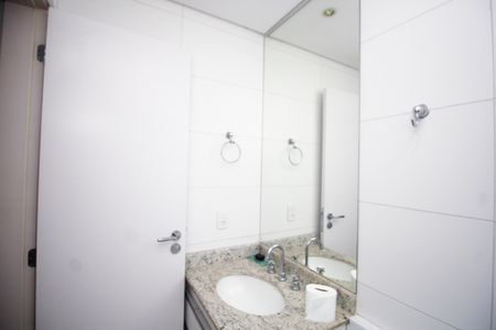 Apartamento para alugar com 59m², 2 quartos e 2 vagas Apartamento para alugar com 59m², 2 quartos e 2 vagasBanheiro Social