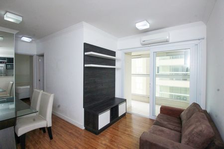Sala de apartamento para alugar com 2 quartos, 59m² em Jardim, Santo André