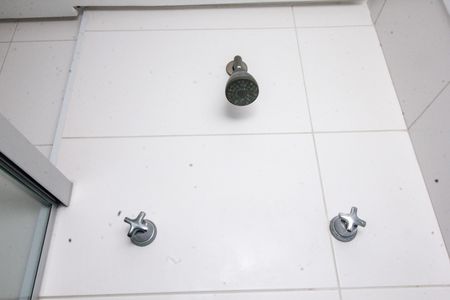 Apartamento para alugar com 59m², 2 quartos e 2 vagas Apartamento para alugar com 59m², 2 quartos e 2 vagasBanheiro da Suíte