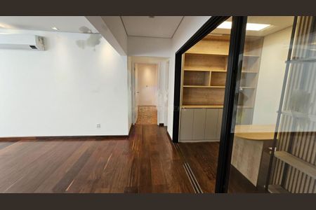 Apartamento à venda com 155m², 3 quartos e 1 vaga