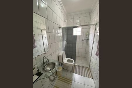 Casa à venda com 154m², 4 quartos e 2 vagas