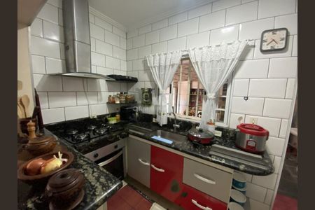 Casa à venda com 154m², 4 quartos e 2 vagas