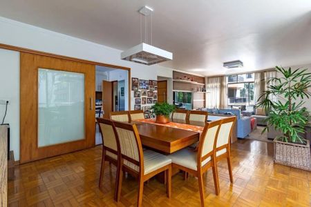 Apartamento à venda com 195m², 3 quartos e 1 vaga