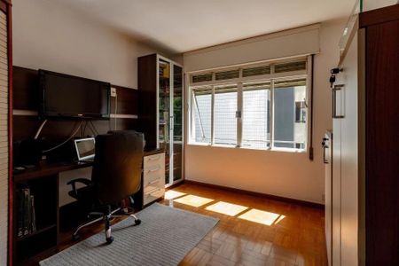 Apartamento à venda com 195m², 3 quartos e 1 vaga
