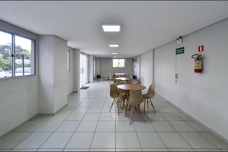 Apartamento à venda com 47m², 2 quartos e sem vagaÁrea comum - Salão de festas