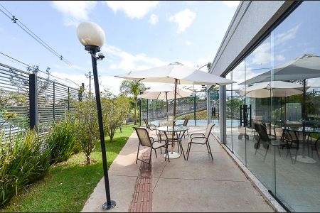 Apartamento à venda com 47m², 2 quartos e sem vagaÁrea comum