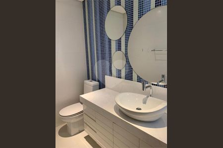 Casa à venda com 3 quartos, 300m² em Vila Santo Antônio, São Paulo